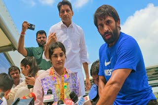 Vinesh Phogat gets grand welcome