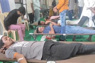 Organized blood donation camp organized by Sunni Dawat e Islami