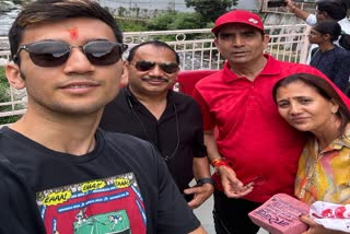 Lakshya Sen reached Kainchi Dham