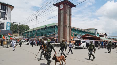 Paramilitary CRPF patrolling Lal Chowk in Srinagar