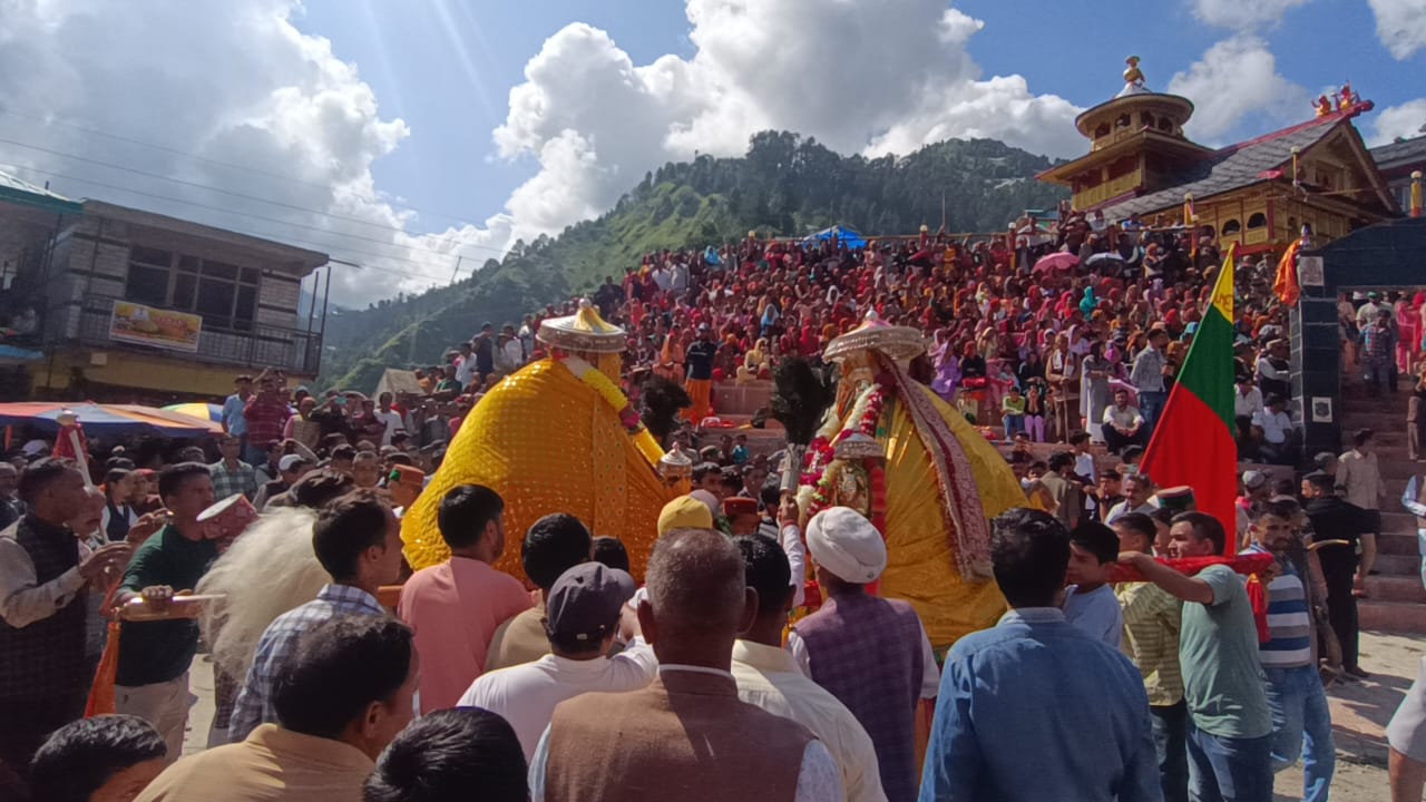 Dev Magru Mahadev Mela in Chhatri of Seraj