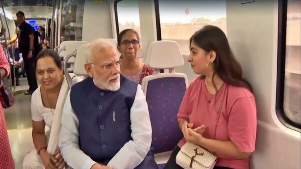 PM Modi's Metro Ride on his Birthday