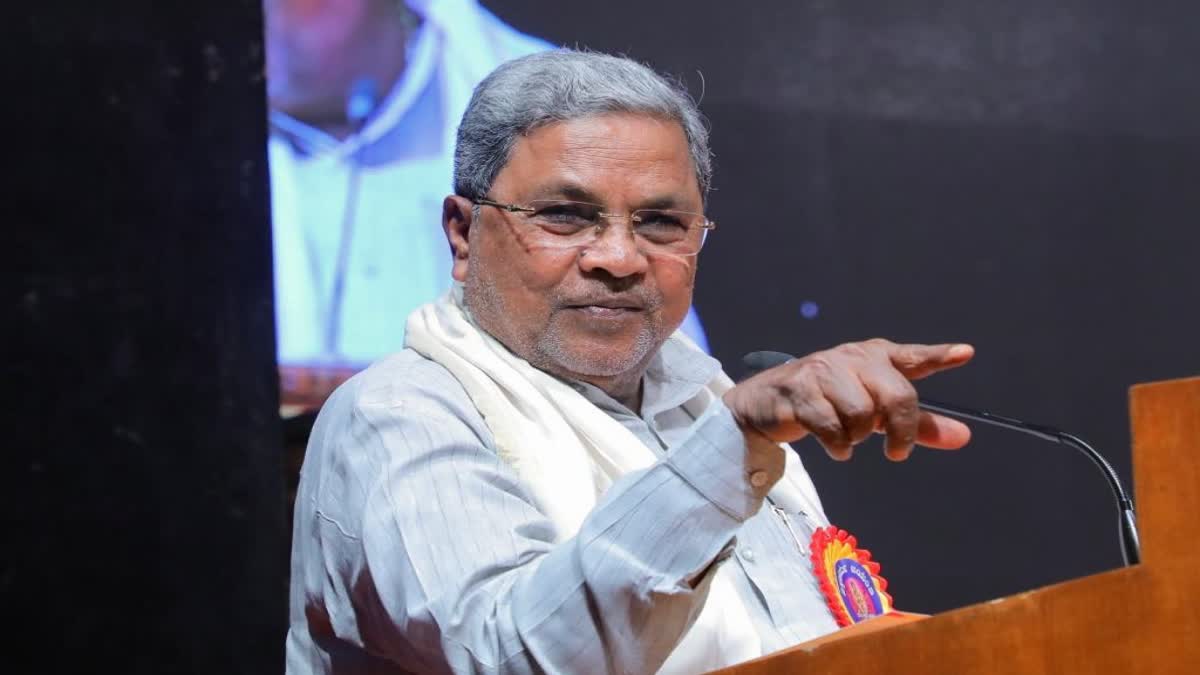 I am myself, I cannot be devaraj urs says Cm siddaramaiah