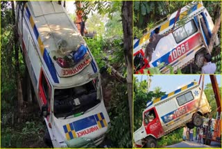 Man injured in a Ambulance crashes at Kalgachia