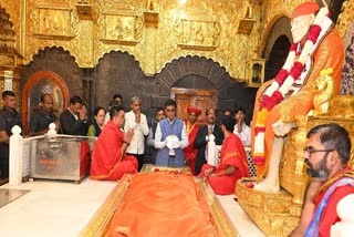 CJI DY Chandrachud visits Shirdi Saibaba Temple, performs puja