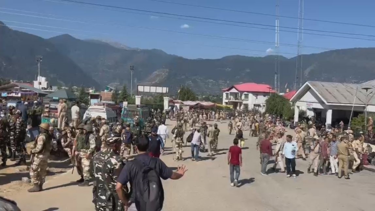 Polling staff received elections related material in Kishtwar voting under first phase tommorrow