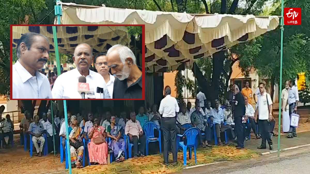pensioners association hunger strike demanding Madurai Kamaraj University should pay the pension