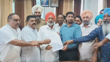 Kosler brought motion of no confidence against Mayor Raman Goyal of MC Bathinda