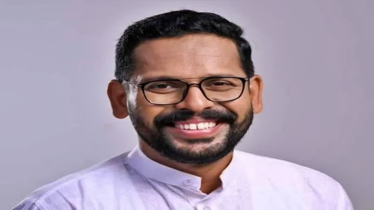 P SARIN OUT OF CONGRESS  PALAKKAD BYELECTION  പി സരിനെ കോണ്‍ഗ്രസ് പുറത്താക്കി  പാലക്കാട് തെരഞ്ഞെടുപ്പ് സ്ഥാനാര്‍ഥി