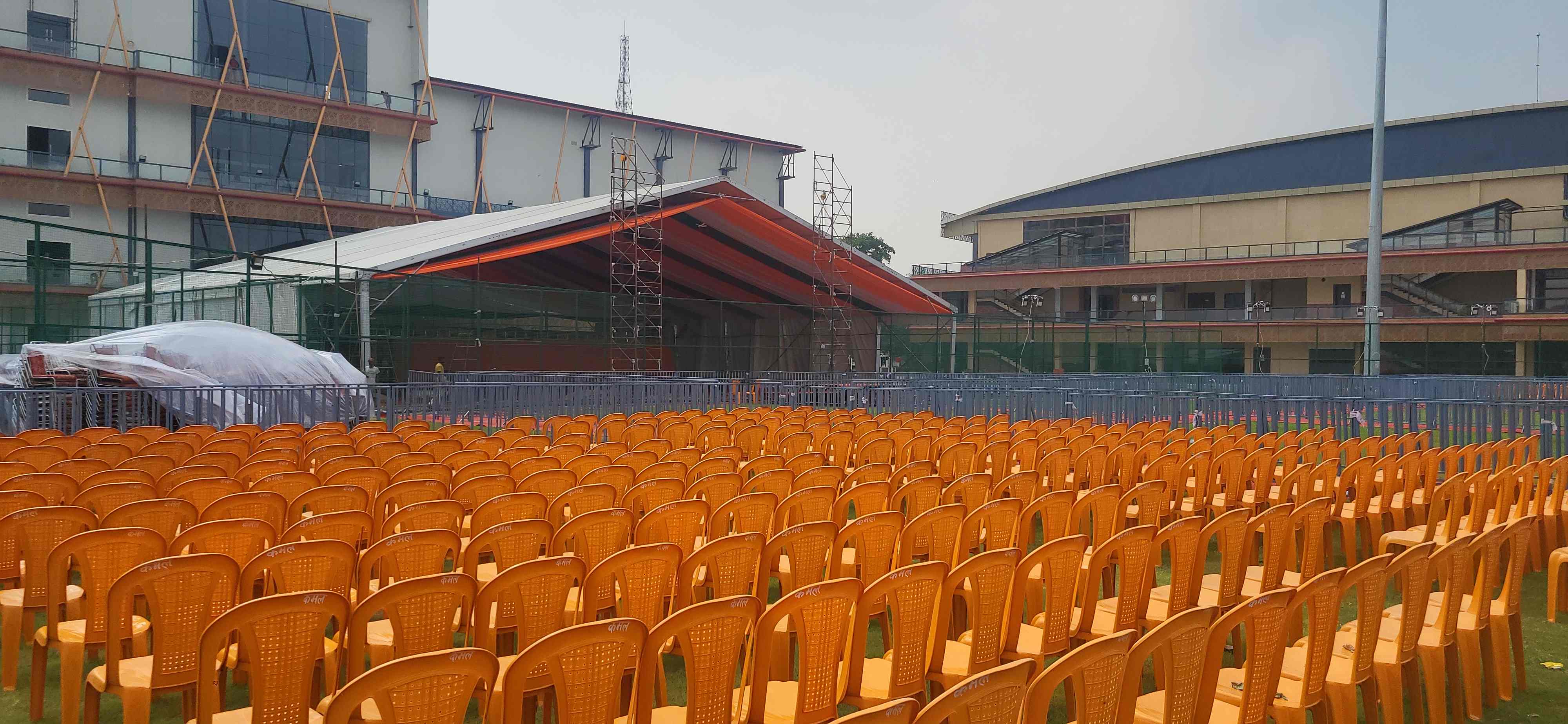 Stage set for PM Modi's Varanasi visit