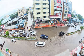 heavy-rains-in-many-areas-brought-life-to-a-standstill-ttd-closed-srivari-metu-footpath