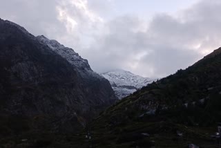 SNOWFALL IN BADRINATH