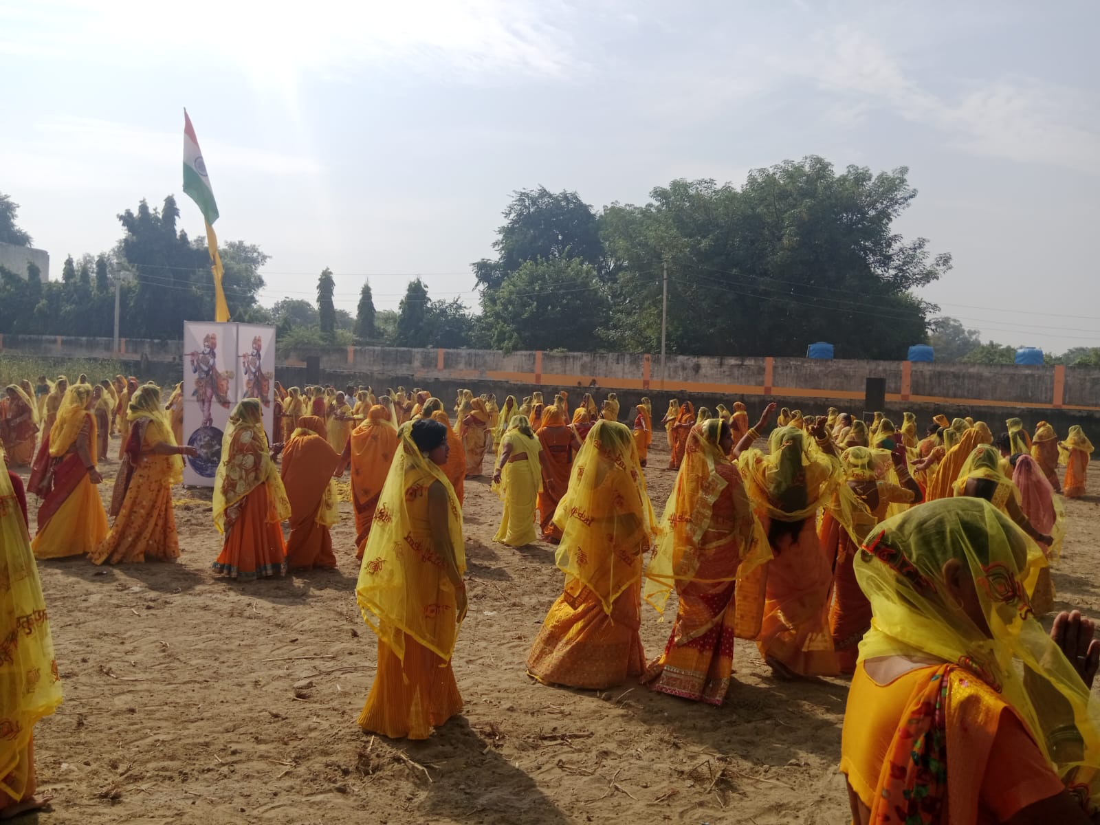 गोकुल में महारास.