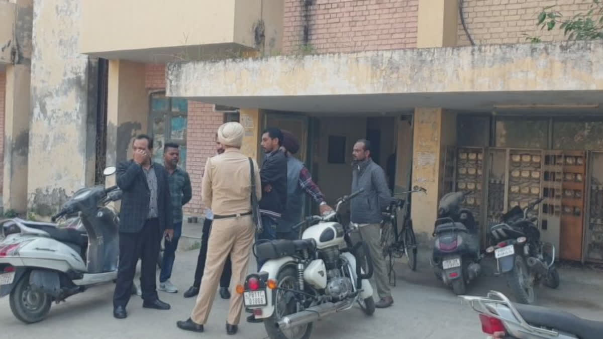 dead body of student of GGS Medical College in Faridkot found in college hostel