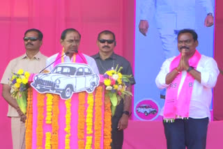 CM KCR at BRS Praja Ashirvada Sabha