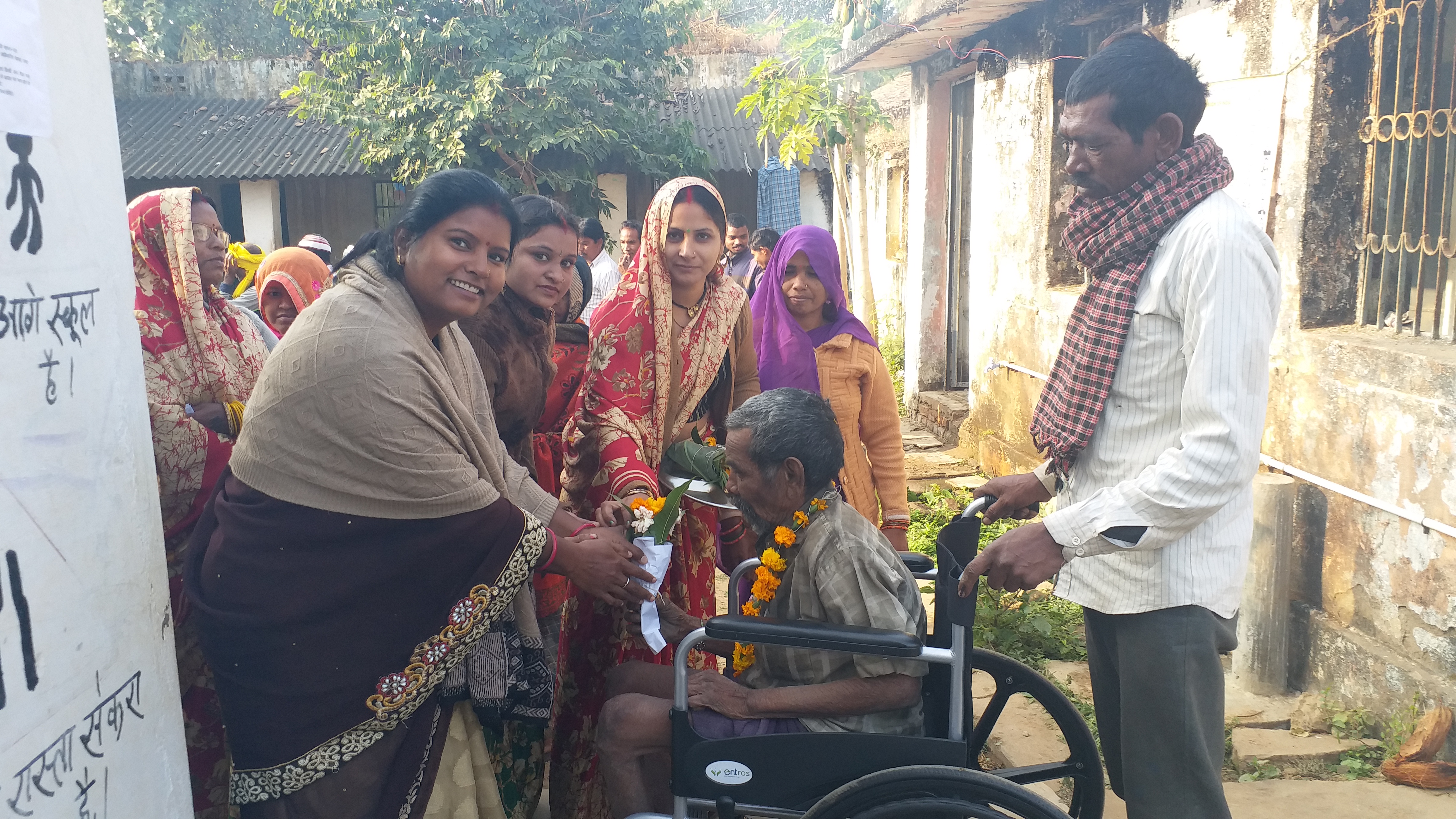 passion for voting Reached village from Kolkata to vote