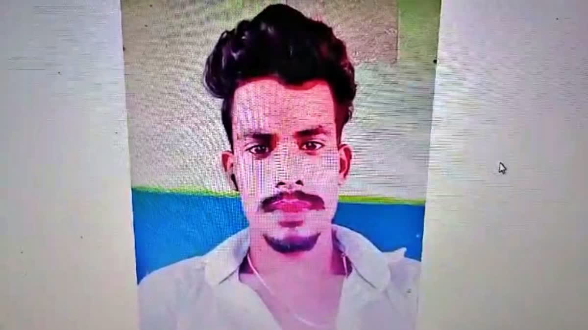 The left eye of Fantush Kumar, who was admitted to the Nalanda Medical College Hospital on November 14, went missing just hours after his death.