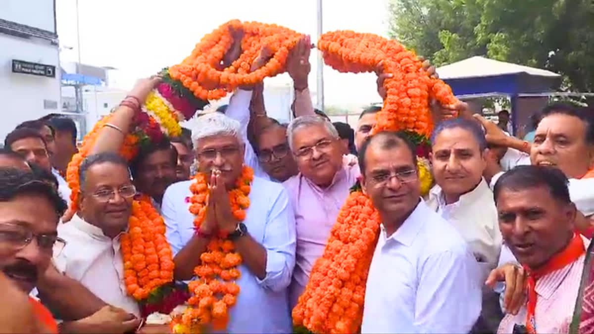 Gajendra Singh on article 370