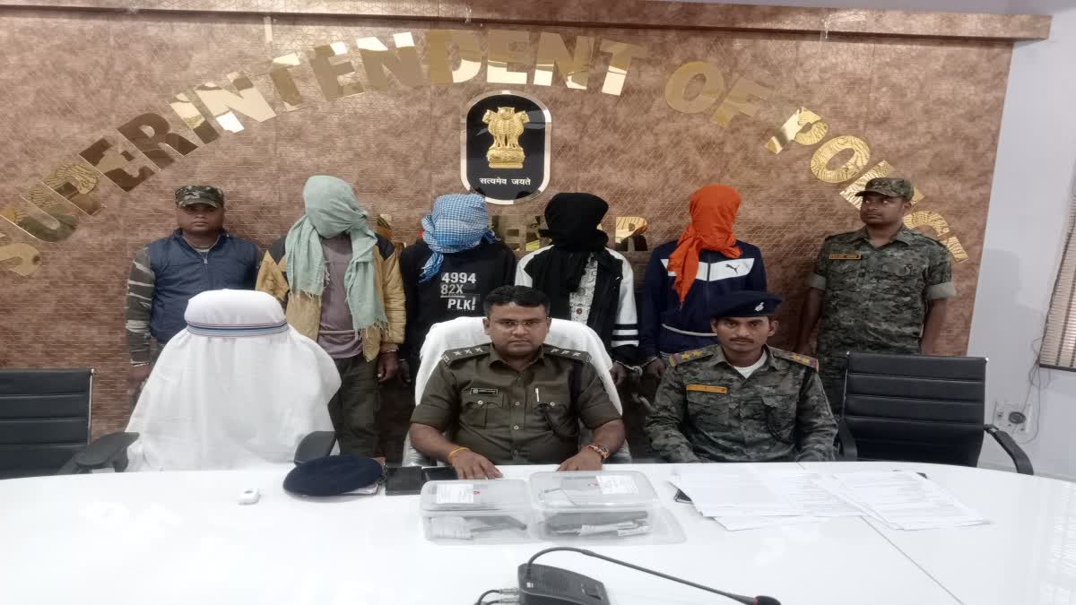 police-arrested-four-criminals-execution-planning-in-latehar