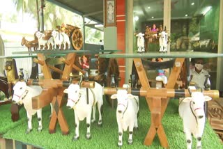 Bullock Cart Dolls in Dagguluru