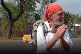 Madhya Pradesh: Devotee from South Africa performing 25 km daily Parikrama of Narmada River