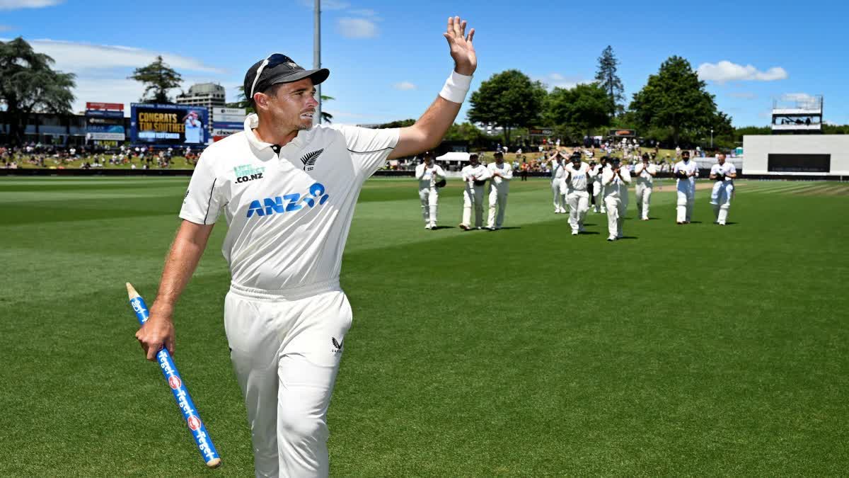 TIM SOUTHEE RETIRES FROM TEST