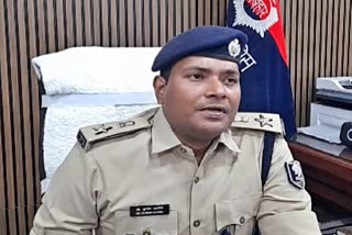 Action on police officers in Chapra