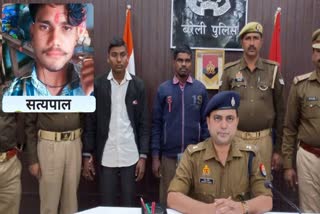 two sons revenge father beating bareilly police shot shopkeeper latest news.