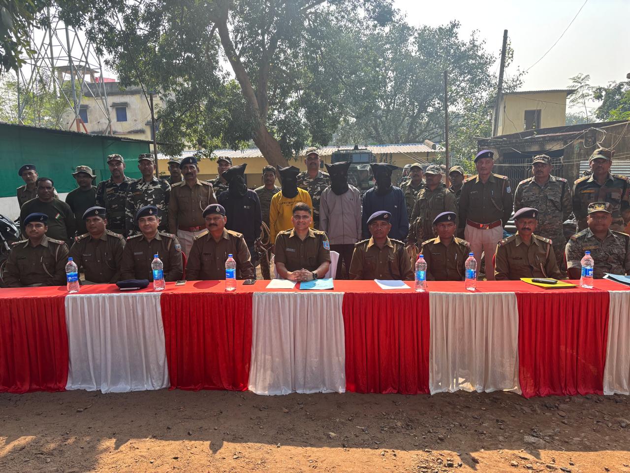 motorcycle-thief-gang-with-70-bike-arrested-in-seraikela