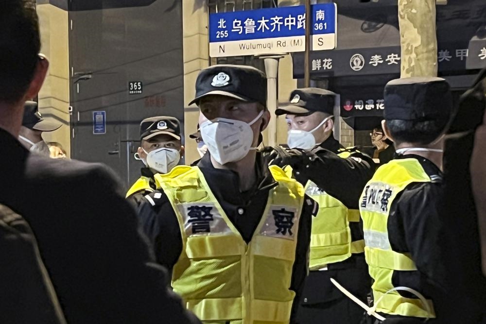 China protests over zero Covid policy
