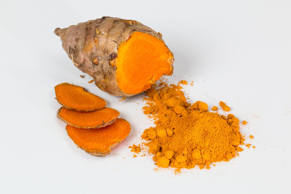 Heath benefits of raw turmeric it can also enhance beauty