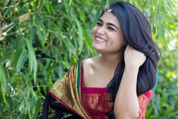 shalini pandey