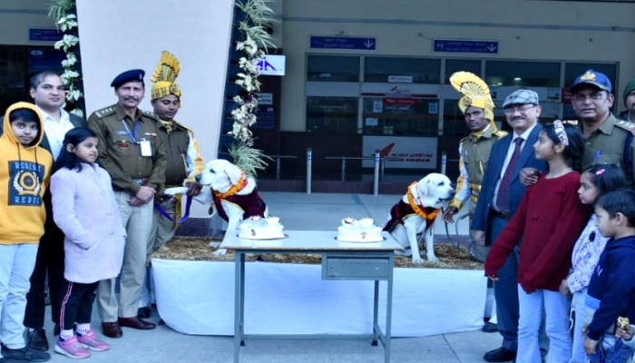 GRAND FAREWELL TO DOG SQUAD AT BHUNTAR AIRPORT KULLU