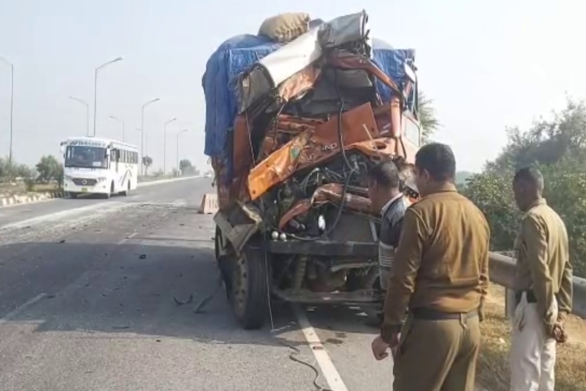 Road accident on Palwal KGP Expressway