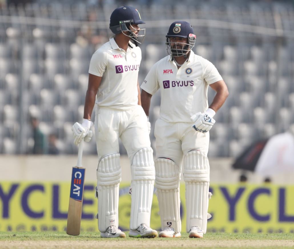 quick 100 run partnership pant iyer