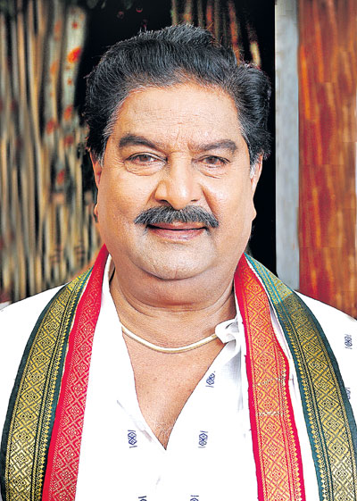 Senior Actor Kaikala Satyanarayana cremations over