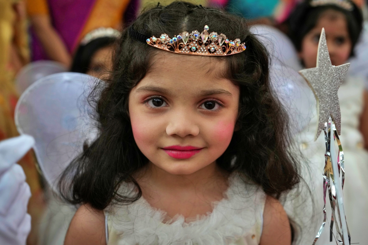 A child dressed as a fairy