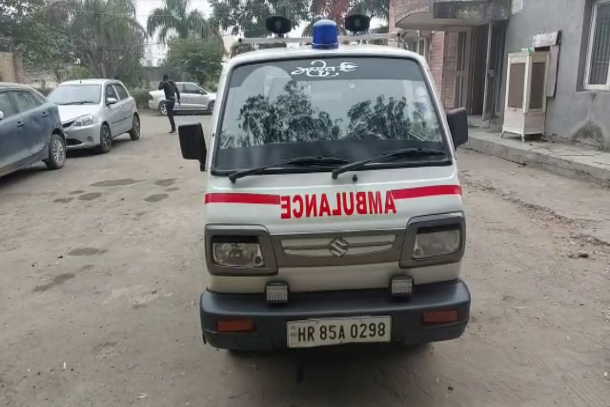 smuggle drugs by ambulance