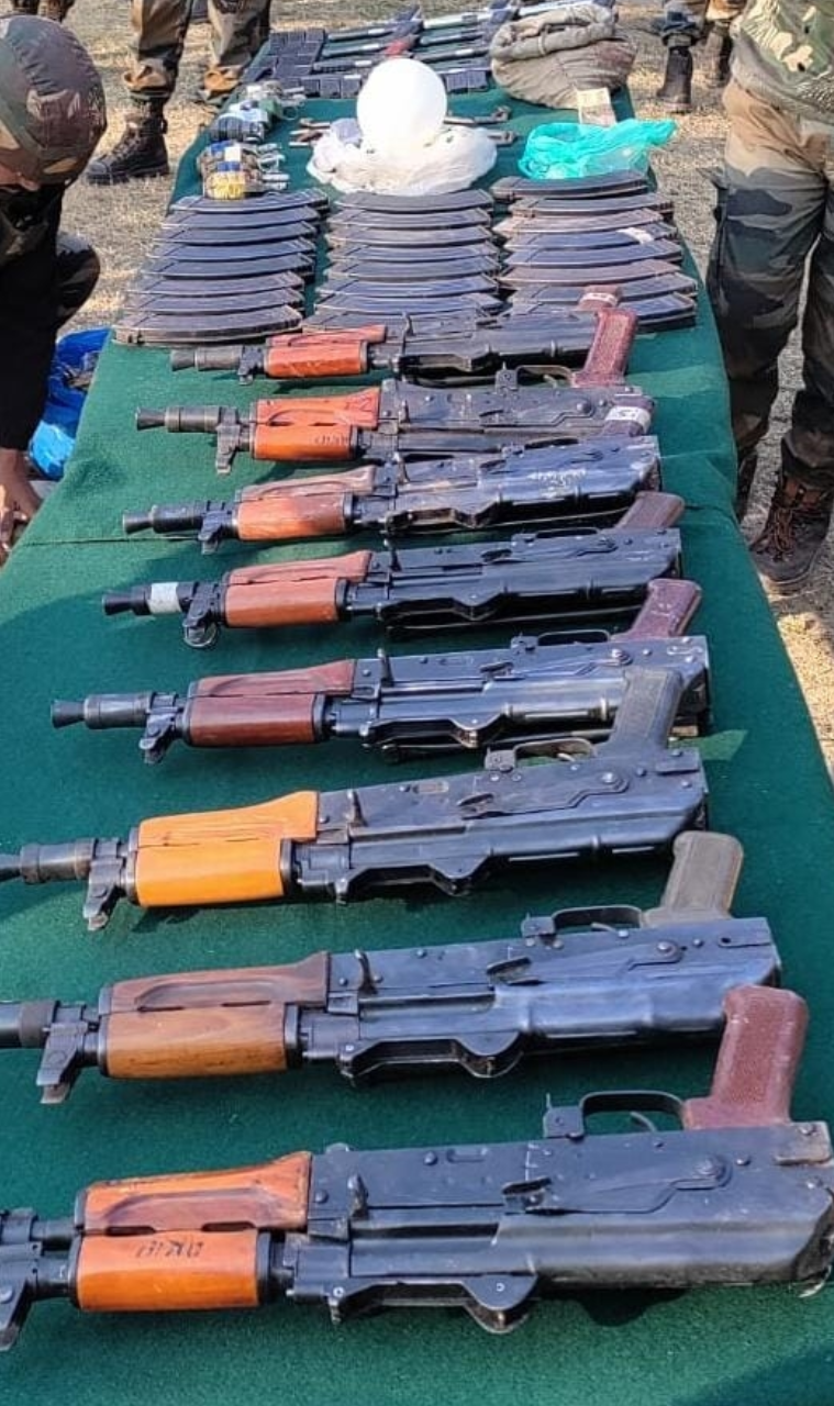 huge-cache-of-arms-found-in-jammu-kashmir