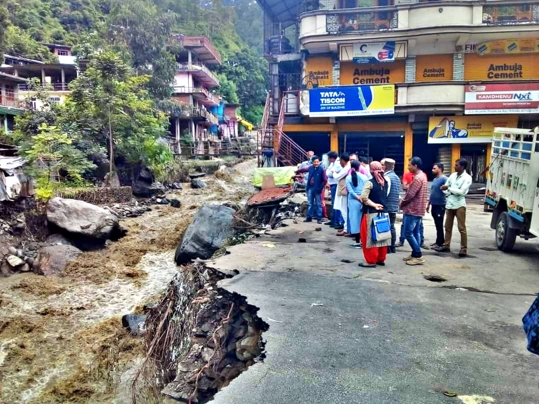 Loss of life and Property in Monsoon in Himachal.