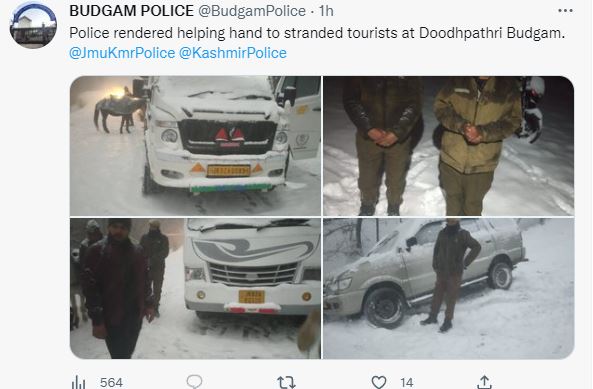 Police rescue 52 tourists stranded after snowfall in Budgam