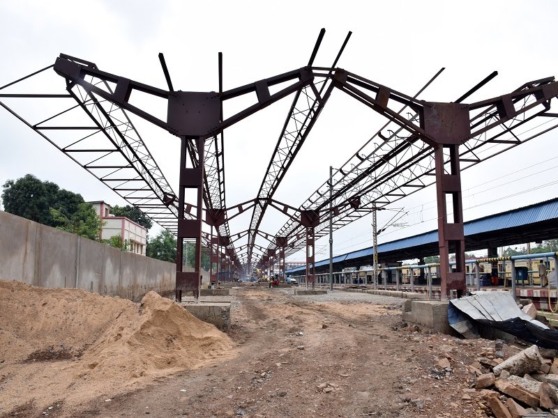 Gift of new platform at Raipur railway station