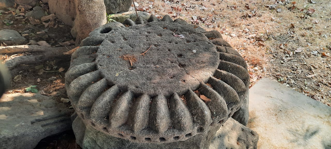 mysterious manuscript stones in anuppur