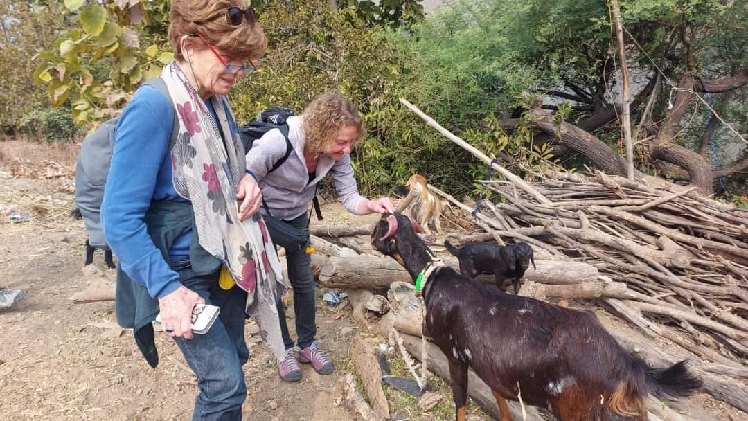 Italian tourists mesmerized by natural beauty