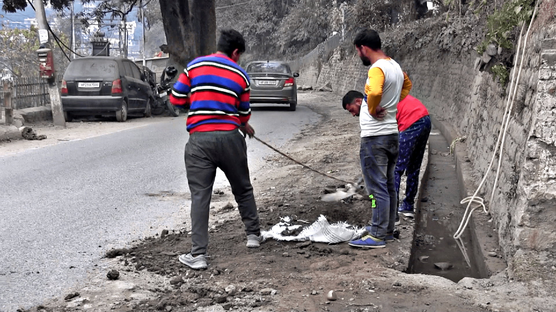 Road work started near Old Mandi.