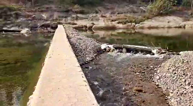 Seer khad Check dam Damaged in Bilaspur.