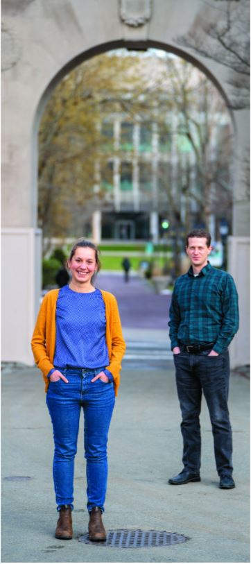 Romy Frömer, postdoctoral research associate (left), and Amitai Shenhav, assistant professor of cognitive, linguistic, and psychological sciences, study the neural activity of decision making.