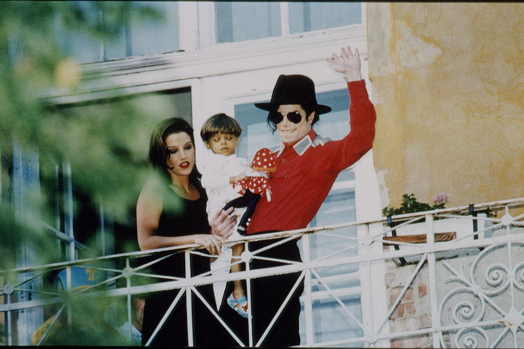 Lisa Marie Presley with Michael Jackson