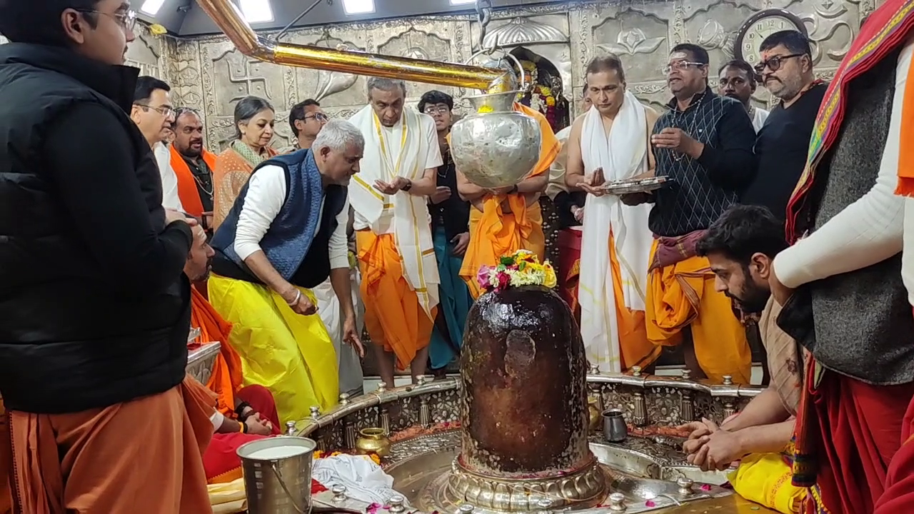 anil ambani visit baba mahakal