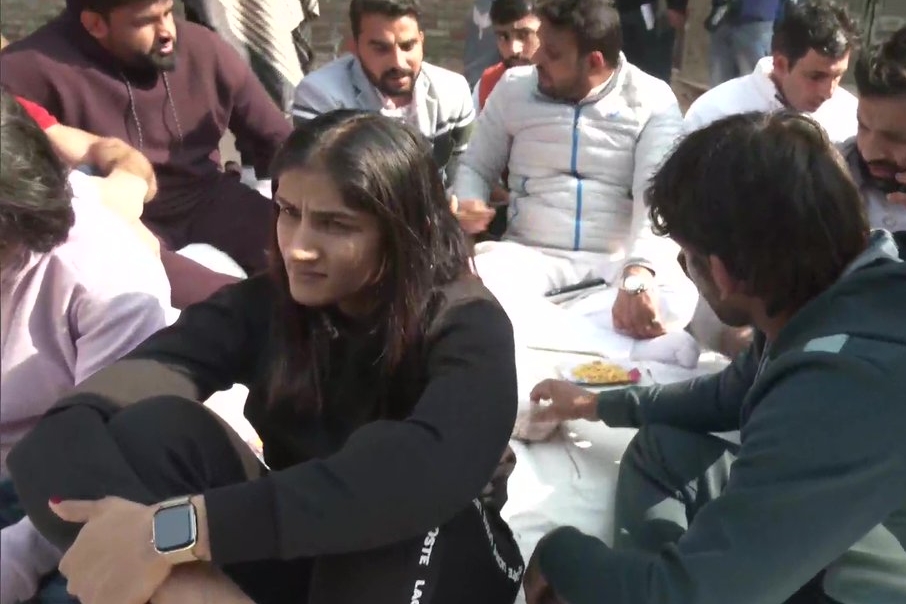 wrestlers protest at jantar mantar